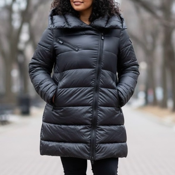 BCBGMaxAzria Jackets & Blazers - BCBGMAXAZRIA Black Quilted Puffer Jacket Minimalist Quite Luxury Chic Minimalist